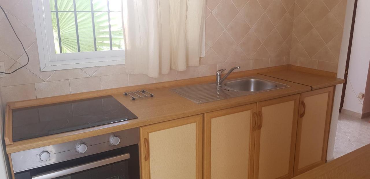 Casita Beach Front Торрокс Екстер'єр фото