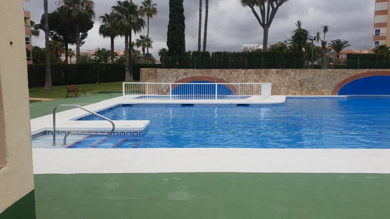Casita Beach Front Торрокс Екстер'єр фото