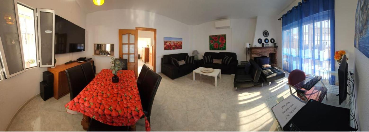 Casita Beach Front Торрокс Екстер'єр фото
